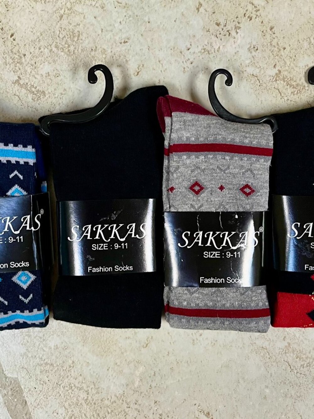 NEW LADIES SIZE 9-11 SAKKAS 4 PAIRS FASHION SOCKS ASSORTED
